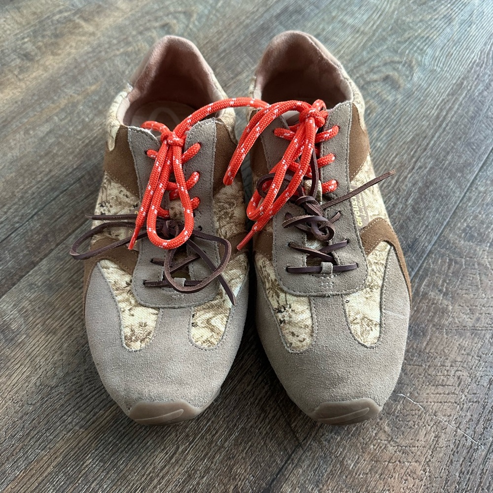 Miumiu Lookalike sneakers sz 9